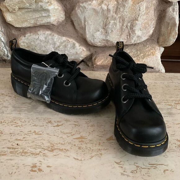 Dr Martens cranford  - Picture 1 of 9